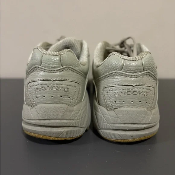 Brooks Addiction Walker, Women’s Size 8.5 Beige - Picture 4 of 14